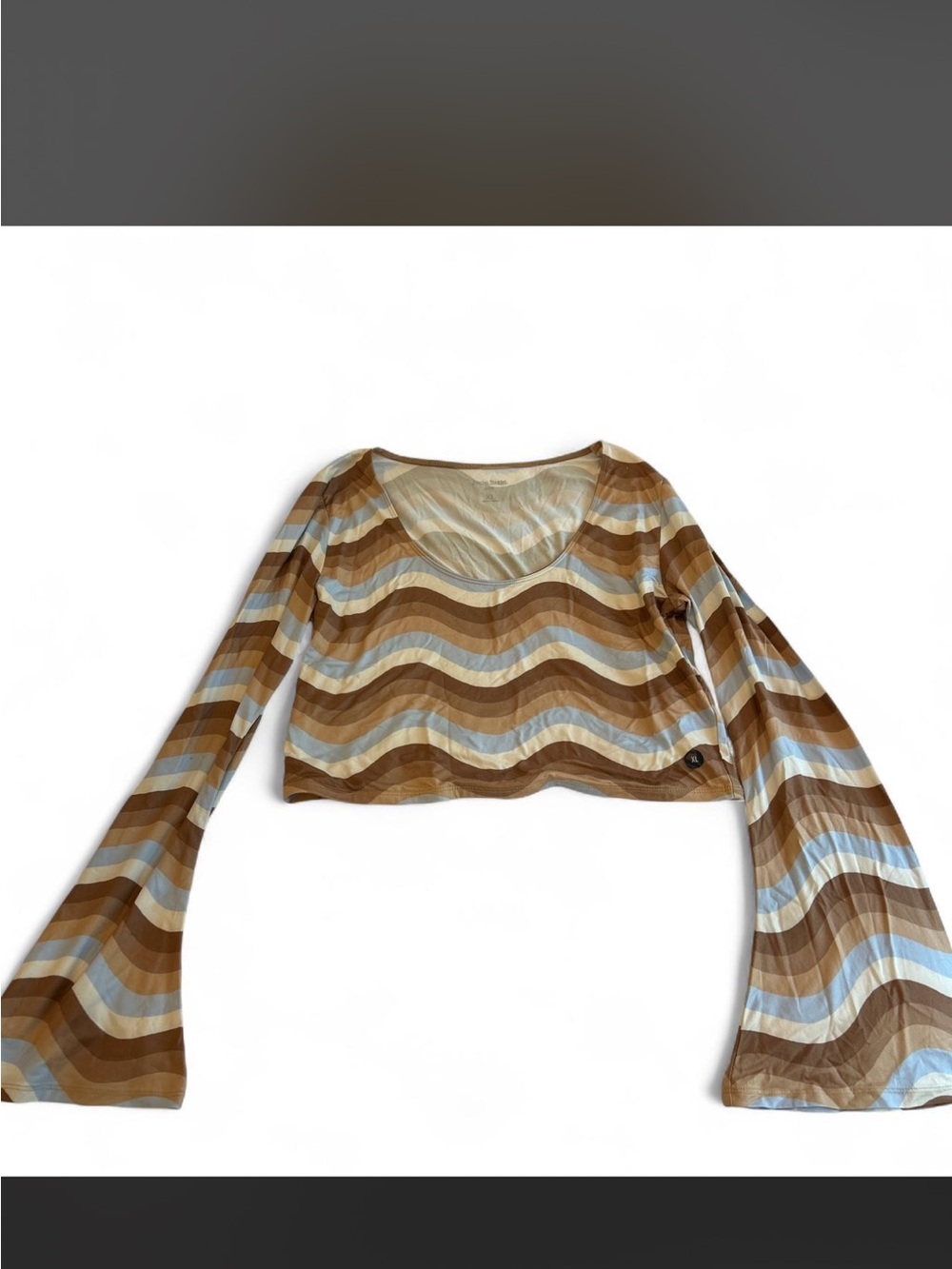 Hollister social tourist Scoop Neck Long Sleeve Crop Top in Brown and Blue